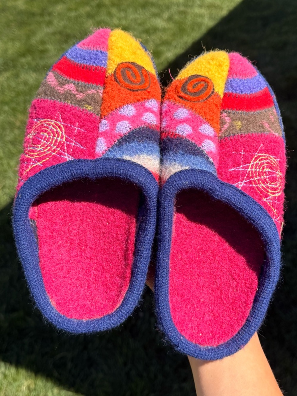 HAFLINGER calypso size 5.5 slippers brand new.